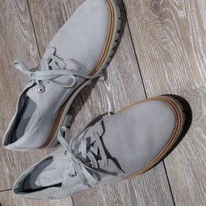 Timberland light grey suede shoes. NWOT. Size 11